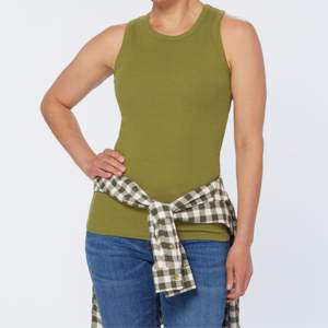 Falda activa transpirable para mujer con bolsillos, perfecta para tenis, golf, correr y otros deportes, tela de secado rápido para todo el día - Product Image 6