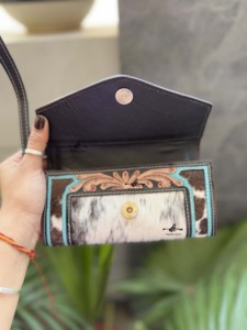 Luxe peau de vache fourrure cuir pochette usiné à la main sculpture bracelet portefeuille 2025 nouveau concepteur en gros mode embrayages femmes - Product Image 4