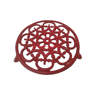 Dessous de plat en laiton massif Vintage support décoratif élégant cuisine et Table à manger protecteur milieu du siècle décor à la maison dessous de plat en vente - Product Image 2