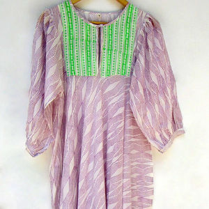 Cuello en V Mangas cortas Ajuste suelto Tie Dye Kaftan Gypsy Rayón Tela Ropa Mujer Natural Adultos Vestidos de cóctel Vestido modesto - Product Image 1