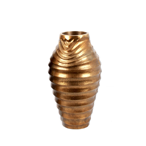Vase à fleurs en aluminium coulé de conception unique de vagues avec le sol de finition en laiton naturel et le vase à fleurs décoratif de table à vendre - Product Image 5
