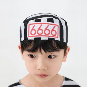 OEM trẻ em trang phục nhà máy màu đen trắng ngang sọc Tù Nhân trang phục hoàn chỉnh Set hat Top quần trẻ em cổ điển Tù Nhân trang phục - Product Image 5