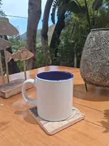 DAFNI - Tazón de Cerámica Hecho a Mano con Diseño Mediterráneo de Ojo Turco, Clásico, Glaseado, Sin Recubrimiento, en Forma de Corazón, para Aperitivos y Fiestas - Product Image 1