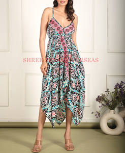 ชุดเดรสรีสอร์ทผ้าไหมพิมพ์ลายไม่สมมาตรสำหรับผู้หญิงชุดเดรสสั้นพิมพ์ลายคอวีแขนกุดสำหรับฤดูร้อน - Product Image 1