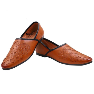 High Quality OEM Leather Sole Brown Color Wedding Groom Footwear Stylish Outdoor Flat <b>Mens</b> Khussa Shoes Punjabi Jutti Wholesale - Product Image 1