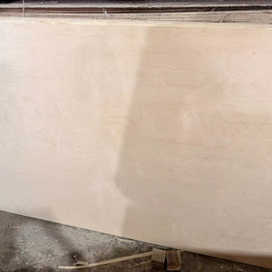 Contreplaqué de meubles en bouleau |   Noyau d'eucalyptus et de styrax |   Colle E0 / E1 |   Fabricant vietnamien - Product Image 1