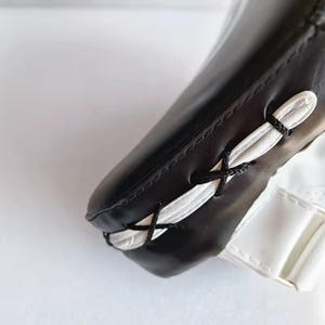 Protector de Muñeca de Cuero con Logotipo Personalizado, Correa Ajustable para Entrenamiento Profesional de Kickboxing y Artes Marciales, Venta Caliente - Product Image 3