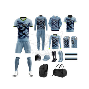 Kit de fútbol hecho a medida de alta calidad con tendencia de moda Mejor precio Logotipo personalizado Orice razonable para ropa de fútbol - Product Image 1