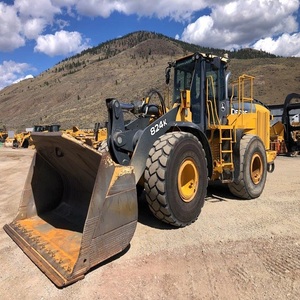 Chargeuses sur pneus de qualité supérieure avec système hydraulique robuste, parfaites pour les projets de construction - Product Image 1