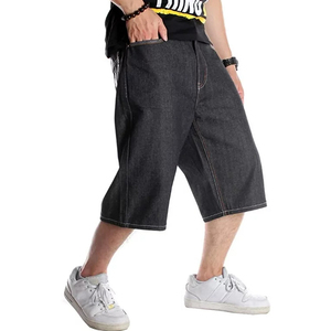 กางเกงยีนส์ขาสั้นผู้ชายขายส่ง ผลิตตามสั่ง OEM คุณภาพสูง เป็นมิตรกับสิ่งแวดล้อม แห้งเร็ว ระบายอากาศดี สไตล์ไฮสตรีท ซิปหน้า - Product Image 2