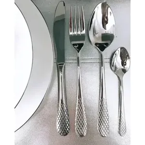Ensemble de couverts finis en argent de qualité supérieure Vaisselle moderne et élégante pour la maison, le restaurant et les événements d'Inde - Product Image 4