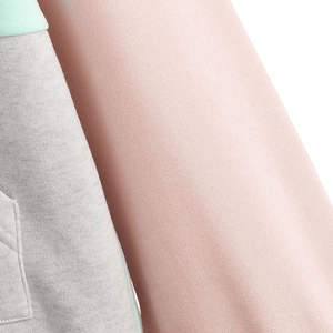 Sudaderas Deportivas Personalizadas para Mujer, Invierno, Tejido de Algodón y Poliéster, Insignia, Servicios OEM, Venta Directa al por Mayor, Fabricante de Pakistán - Product Image 2