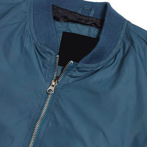 Chaqueta bomber de buena calidad para mujer, chaqueta bomber de tela de poliéster, venta al por mayor, chaqueta bomber a granel, lo mejor para vender con colores personalizados - Product Image 5