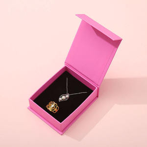 Boîte cadeau personnalisée pour bijoux avec doublure en éponge et pelliculage mat pour bagues, boucles d'oreilles, colliers, fermeture magnétique, OEM - Product Image 5