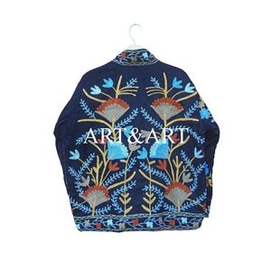 Manteau d'hiver pour femme en velours suzani brodé floral, matelassé, écologique, coupe-vent, rembourrage en coton, cadeau de demoiselle d'honneur - Product Image 6