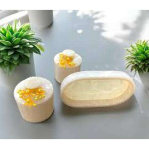 Frasco de Resina para Frutos Secos con un Diseño Elegante e Ideal para Mantener Frescos tus Aperitivos Saludables Favoritos - Product Image 3