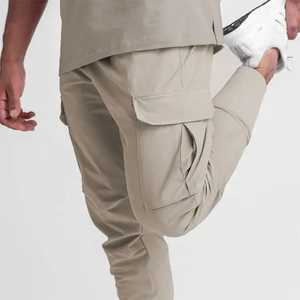 Pantalon homme anti-rides uni, léger, avec un confort et une flexibilité supérieurs - Product Image 4