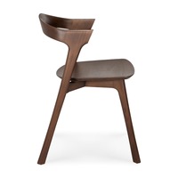 Chaise de salle à manger artisanale en bois massif brun poli, style moderne et traditionnel, de luxe, pour hôtel, gymnase, école, usage commercial, durable