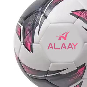 Balón de fútbol de entrenamiento deportivo personalizable Alaay, nuevo diseño, cómodo cosido a máquina de seguridad, hecho de cuero PU PVC - Product Image 5