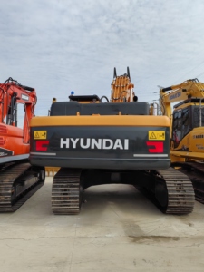 Hyundai 305LC-9T 2024 30 toneladas, excavadora de orugas de segunda mano, aire acondicionado de calidad con descuento, sistema hidráulico de alto rendimiento - Product Image 3