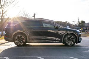 2026 USED LU-CID GR-AVI-TY GRAND T0U-RING Low Mileage Sound Engine R18 Tyre Panoramic Sunroof LED Headlights Ready to Ship - Product Image 5