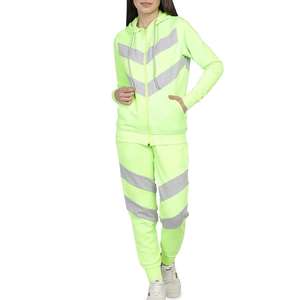 Conjunto de ropa de salón de punto de dos piezas acanalado con logotipo personalizado 2025 para mujer, pantalones por encima de la rodilla con patrón sólido, Tops cortos de estilo informal - Product Image 3