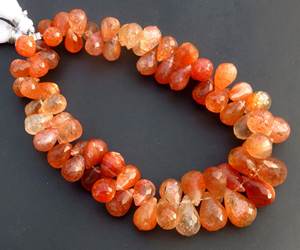 Piedras Preciosas de Sunstone Africana de Alta Calidad, Cuentas Sueltas en Forma de Briolette de 9-14 mm, Cuentas Facetadas de Sunstone Naranja Natural en Forma de Lágrima, Hilo de 9 Pulgadas - Product Image 3