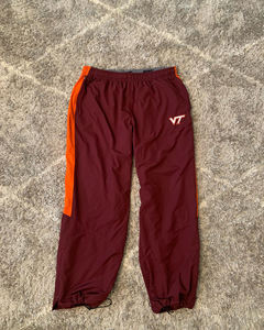 Vente en gros de vêtements de ville décontractés amples personnalisés Pantalon de jogging baggy à taille élastique et jambe large en nylon brodé pour hommes - Product Image 6