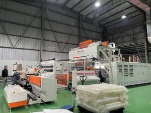 Meilleur prix, film étirable LLDPE fabriqué au Vietnam, directement de l'usine, faible taxe - Product Image 3