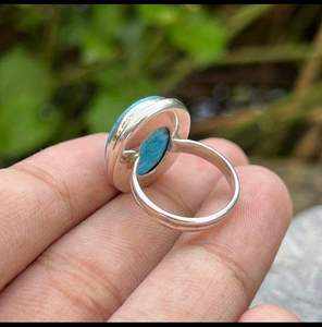 Anillo de fiesta de Plata de Ley 925 hecho a mano para mujer, piedra preciosa Esmeralda creada en laboratorio, ajuste de bisel de corte ovalado, joyería de boda de alta calidad - Product Image 4