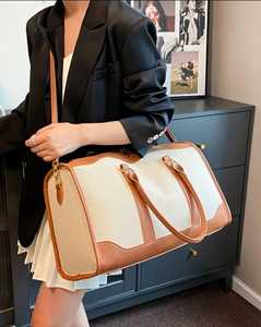 Venta caliente bolsa de ropa durante la noche PU cuero mujer diseñador impermeable Duffle Duffel bolsa de viaje - Product Image 4