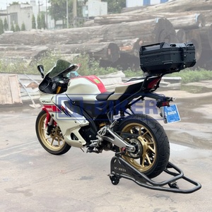 Porte-bagages arrière et porte-boîte Yamaha R15, acier de haute qualité, durable, couleur noire, capacité de 8L - Product Image 6