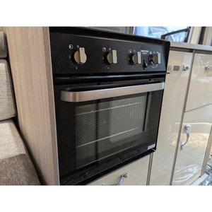 Autocaravana Wildax Europa XL-Automática 2026 - Product Image 3