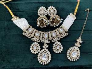 ชุดเครื่องประดับสร้อยคอพร้อมต่างหู ดีไซน์เนอร์ สร้อยคอประดับพลอยสีขาวและเพชรแบบอเมริกัน สำหรับงานแต่งงานสุดหรูสำหรับผู้หญิง - Product Image 2