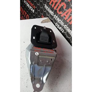 CINTURÓN DE SEGURIDAD TRASERO CENTRAL PARA TOYOTA Rav4 Serie (18>) 7332042102 - Product Image 3