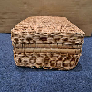 Customer friendly, easy to carry, rattan <b>suitcase</b> - Product Image 3