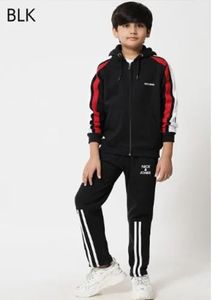 Diseño personalizado al aire libre 100% poliéster DWR Ripstop chaqueta de alta calidad peso ligero para correr chaqueta para hombres con estilo - Product Image 5