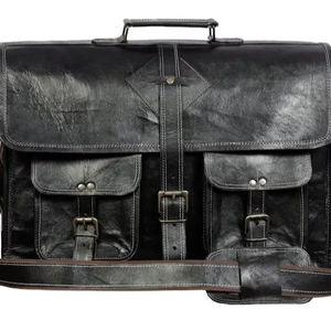 Sac de Sport Unisexe en Cuir Véritable avec Logo Personnalisé Style Vintage Voyage Mode Sac à Bandoulière Noir Bonbon Bandoulière Noire - Product Image 1