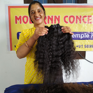 Extensions de cheveux Remy vierges brutes de temple indien en gros, tissage en lot bouclé de couleur noire naturelle à cuticule alignée - Product Image 3