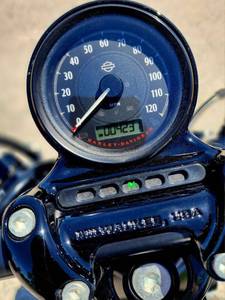 Motocicleta usada Harley-Davidson XL 1200 del 2021 a bajo precio en venta - Product Image 2