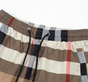 Trending Hot Sale Personalizado Nueva llegada Hombres Diseñador Corto Impreso Raya Transpirable Playa Traje de baño Trunks Shorts - Product Image 5