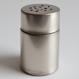 Moulin à sel et à poivre en laiton de qualité supérieure avec surface dorée polie lisse artisanale conçue à la main pour la décoration - Product Image 4