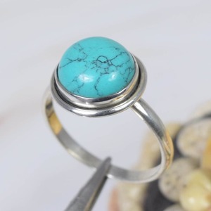 Anillo de Compromiso con Turquesa Verde en Plata de Ley 925, Piedra de Nacimiento de Diciembre, Regalo para Fiesta de Bodas o Aniversario - Product Image 4