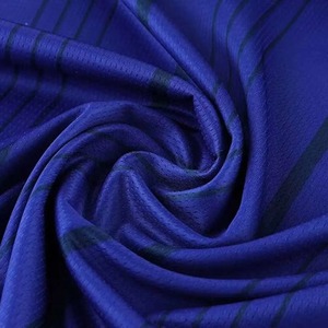 Vente en gros d'uniformes de basket-ball avec logo personnalisé pour hommes, vêtements de sport respirants pour jeunes avec nom d'équipe imprimé, vêtements de basket-ball - Product Image 4