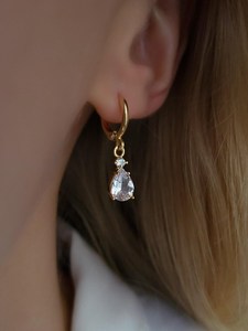 Boucles d'oreilles clous en zircon blanc en forme de larme, argent 925, plaqué or coloré, bijoux floraux délicats et mignons, cadeau de fête pour elle - Product Image 2