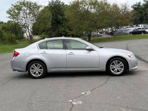 Voiture d'occasion Infiniti G37 Sedan 2013 à bas prix à vendre - Product Image 5
