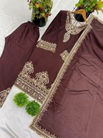 Magnifique Madhuri D. Bollywood actrice porter tissu lourd matériel fil et broderie travail trois pièces Salwar costume pour OnlineSale