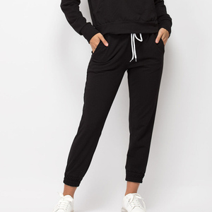 Chándal personalizado informal para mujer, servicio OEM, gran oferta, conjunto de joggers transpirables con capucha para invierno, atuendo deportivo personalizado barato - Product Image 2