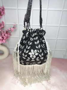 Sacs de Potli de travail de broderie faits à la main indiens pour le retour sacs-cadeaux sacs à cordon faveur de mariage à bas prix par l'artisanat de luxe - Product Image 3