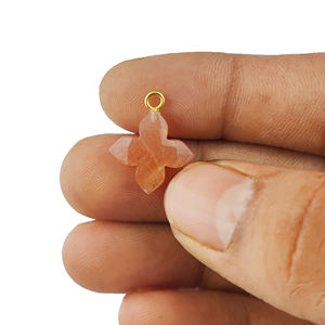 Colgante de piedras preciosas de trébol facetado de piedra lunar de melocotón de Plata de Ley 925 chapado en oro para hacer collares y pendientes - Product Image 5